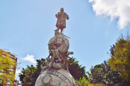Monumento a Cristobal Colon de Thomas Mur